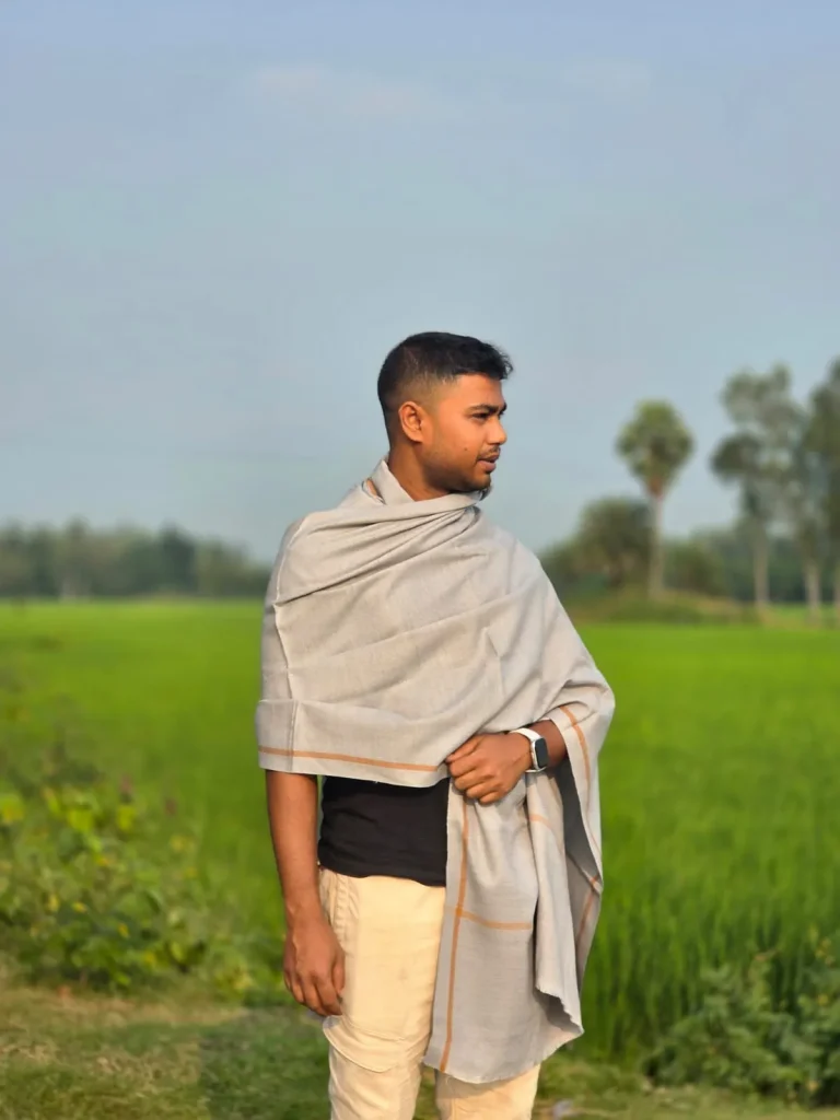 প্রিমিয়াম কোয়ালিটি জামদানী নেতা শাল - অফ-হোয়াইট শাল